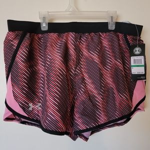 Under Armour Loose Running Short NWT size Large